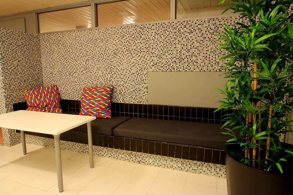 Hotel Forenom Aphtl Helsinki Herttoniemi